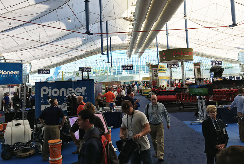 Trade-show-floor-STMA16