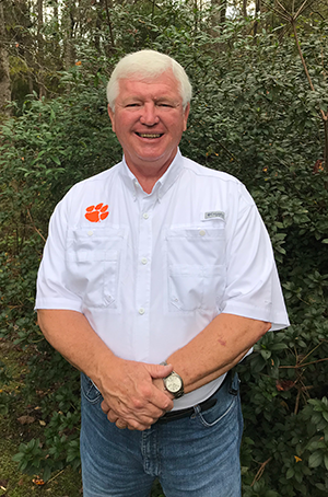 Glenn Quattlebaum headshot | Photo: Turf Connections