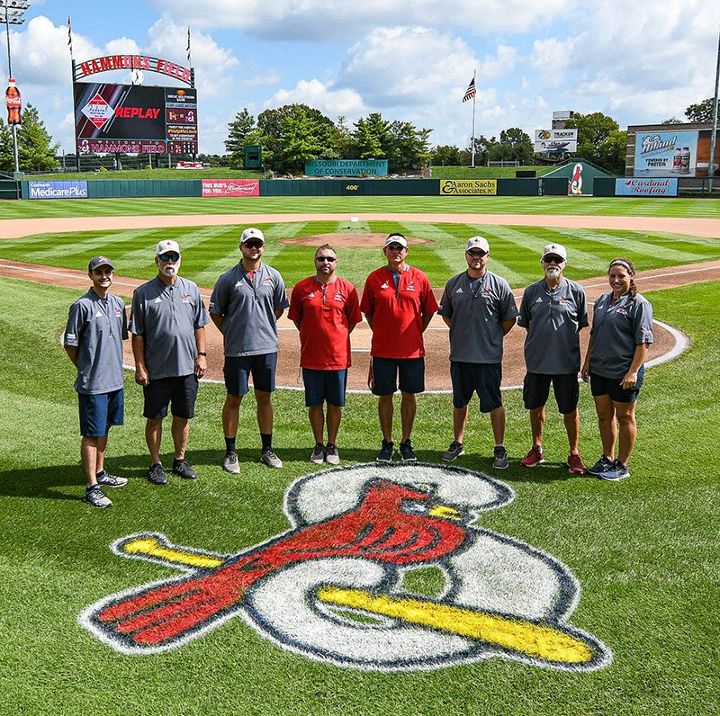 Hammons-field-grounds-crew-group (Photo: Springfield Cardinals)