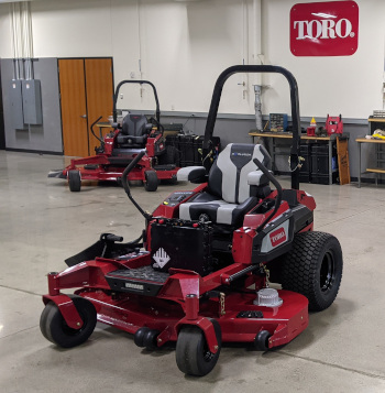 Toro Revolution Z-Master (Photo: ATN Staff)