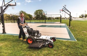 WB700 commercial walk-behind mower. (Photo: Bobcat Company)