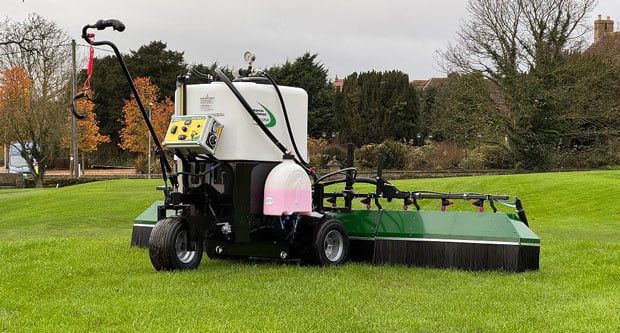 Photo: Martin Lishman